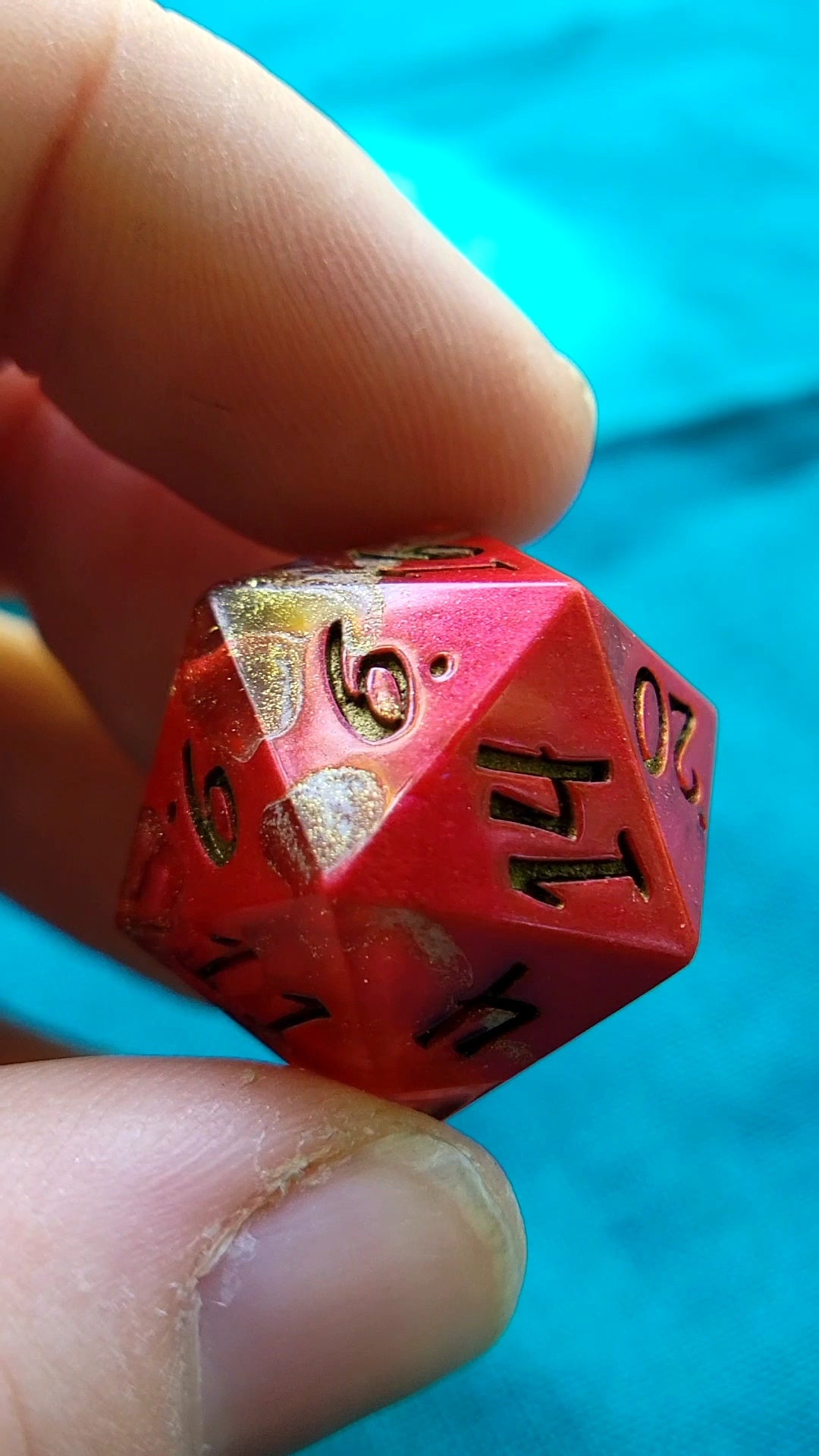 Ka’Ra’s Gem standard sized d20